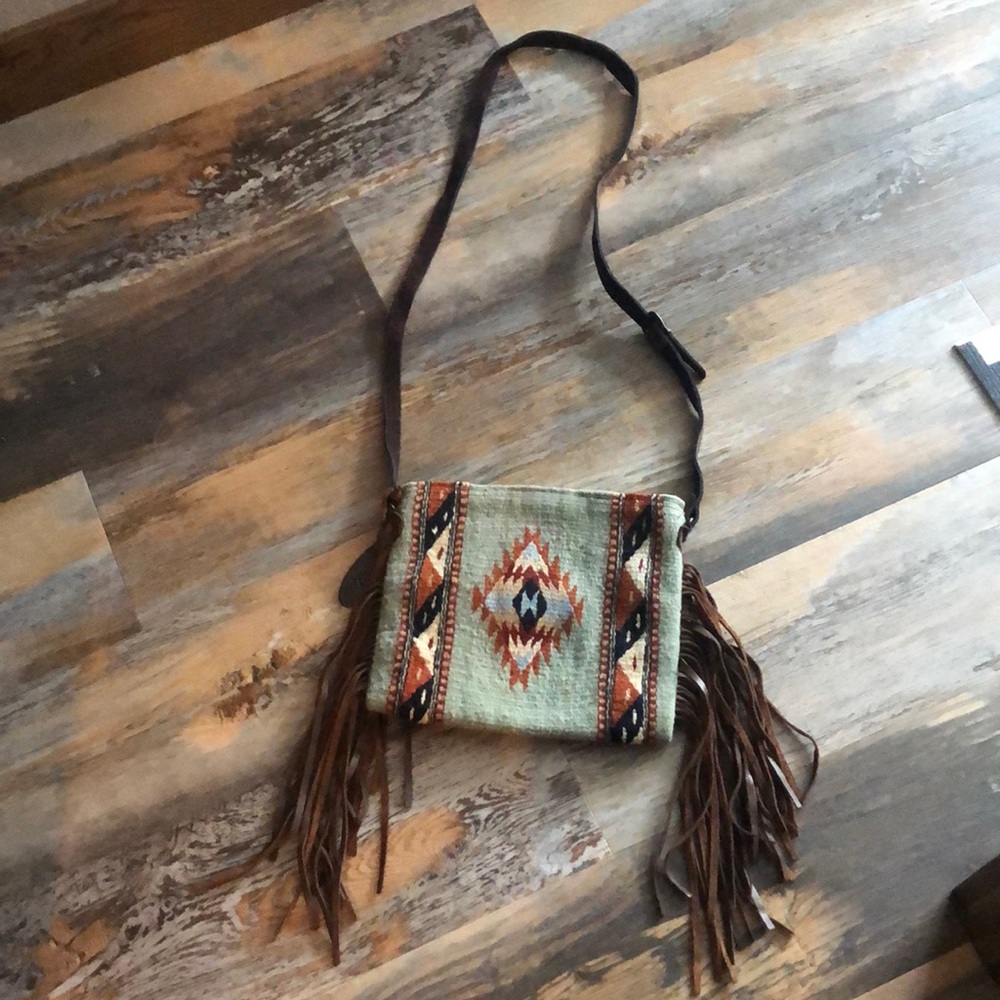 Crossbody bag